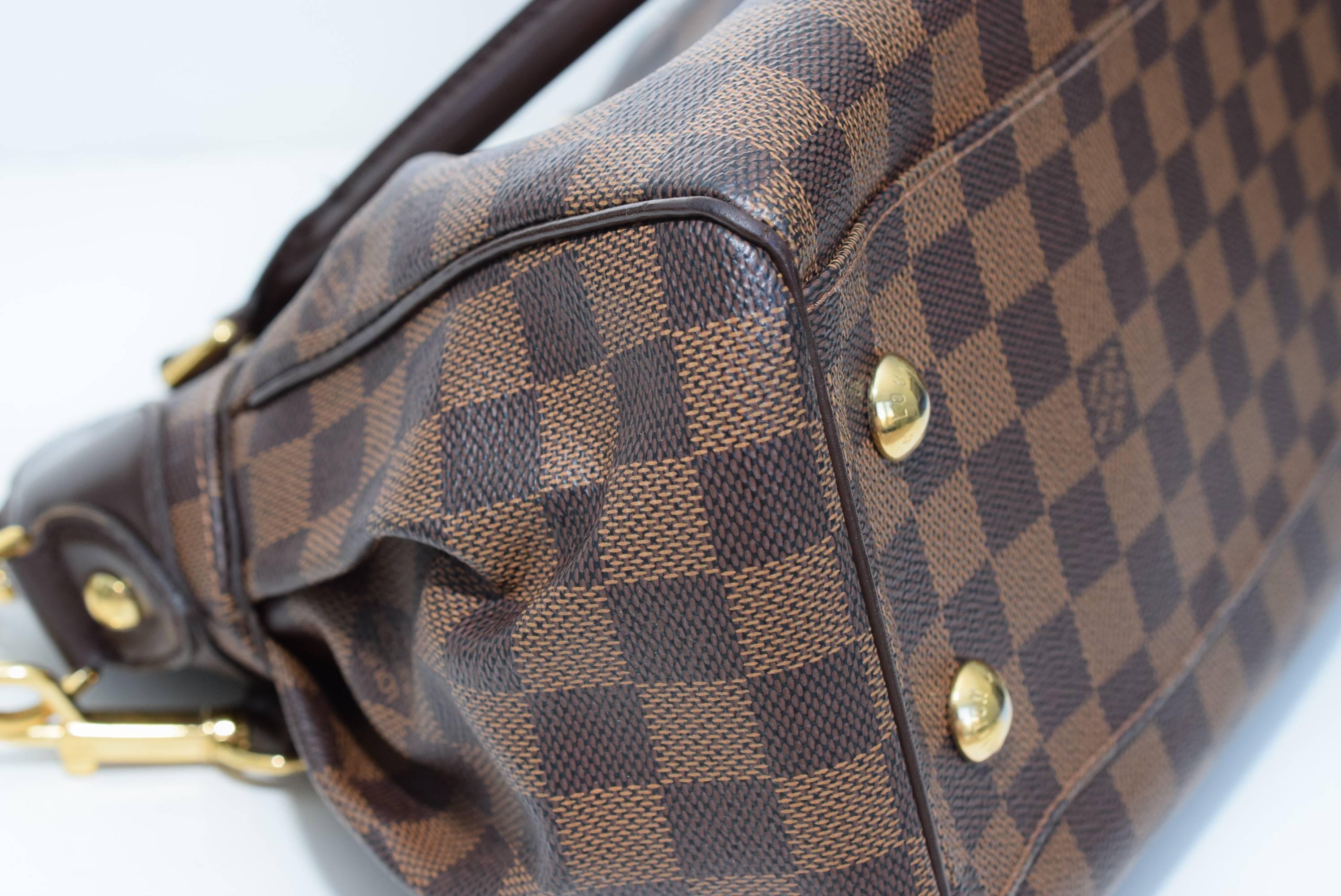 Women's Louis Vuitton Trevi Pm Damier Shoulder/ Top handle Bag For Sale