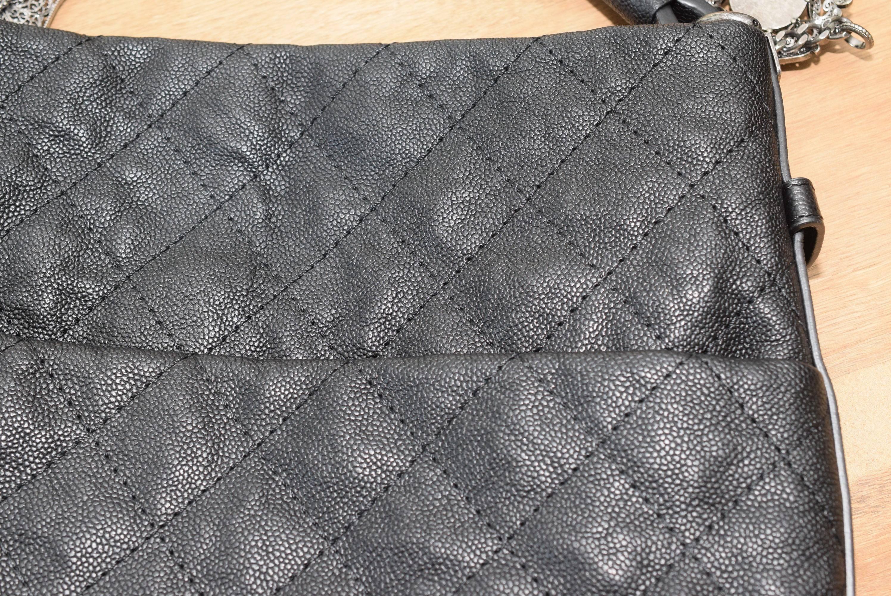 Chanel One Shoulder Caviar Tote  For Sale 5