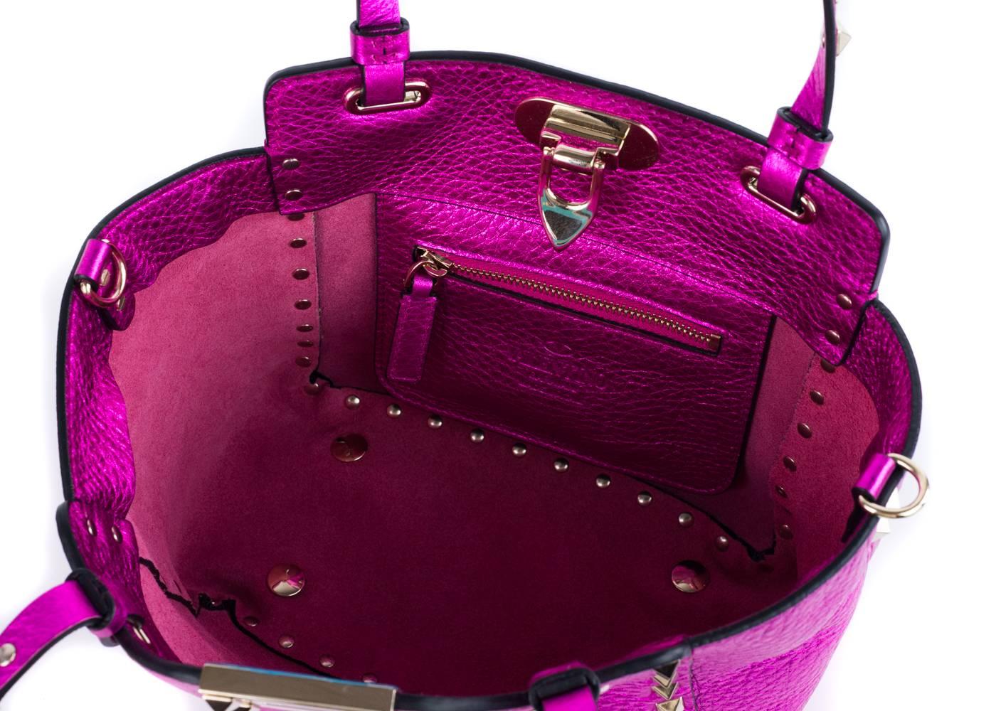 Valentino Metallic Mini Rockstud Trapeze Pink Tote Bag For Sale 1