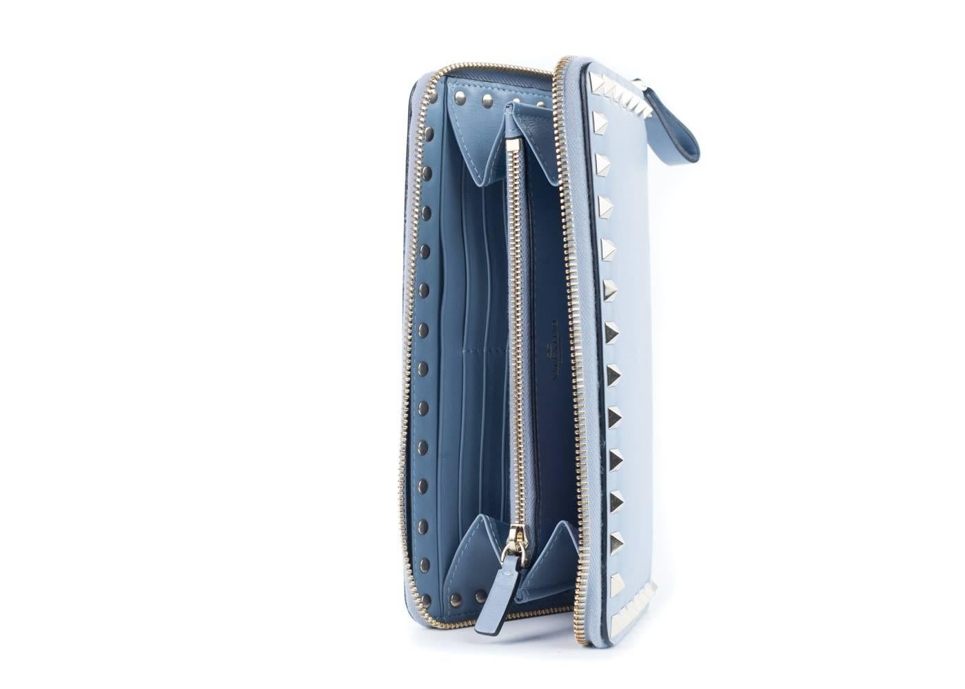 Valentino Women's Powder Blue Leather Continental Zip Wallet 1