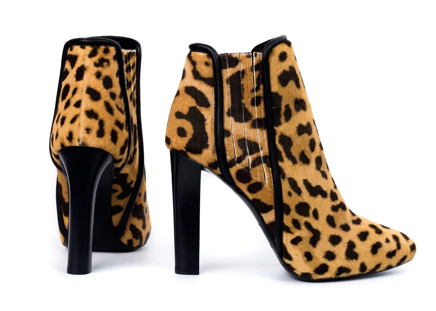 Women's Roberto Cavalli Womens Leopard Print Leather Booties For Sale