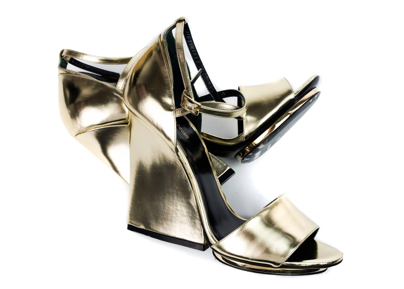 Roberto Cavalli Womens Gold Ankle Strap Sandals For Sale 1