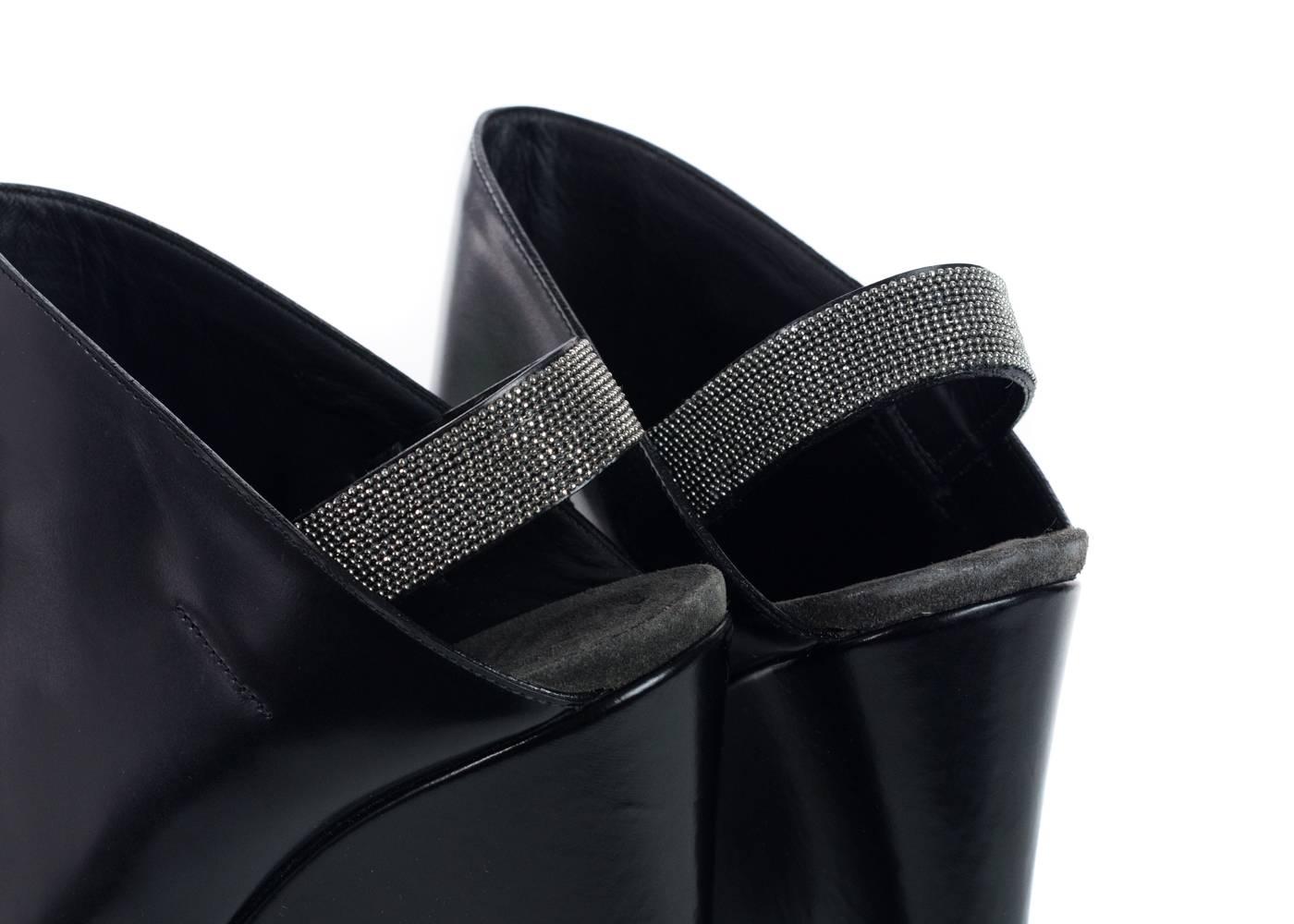 Brunello Cucinelli Womens Black Monili Strap Open Toe Wedges For Sale 1