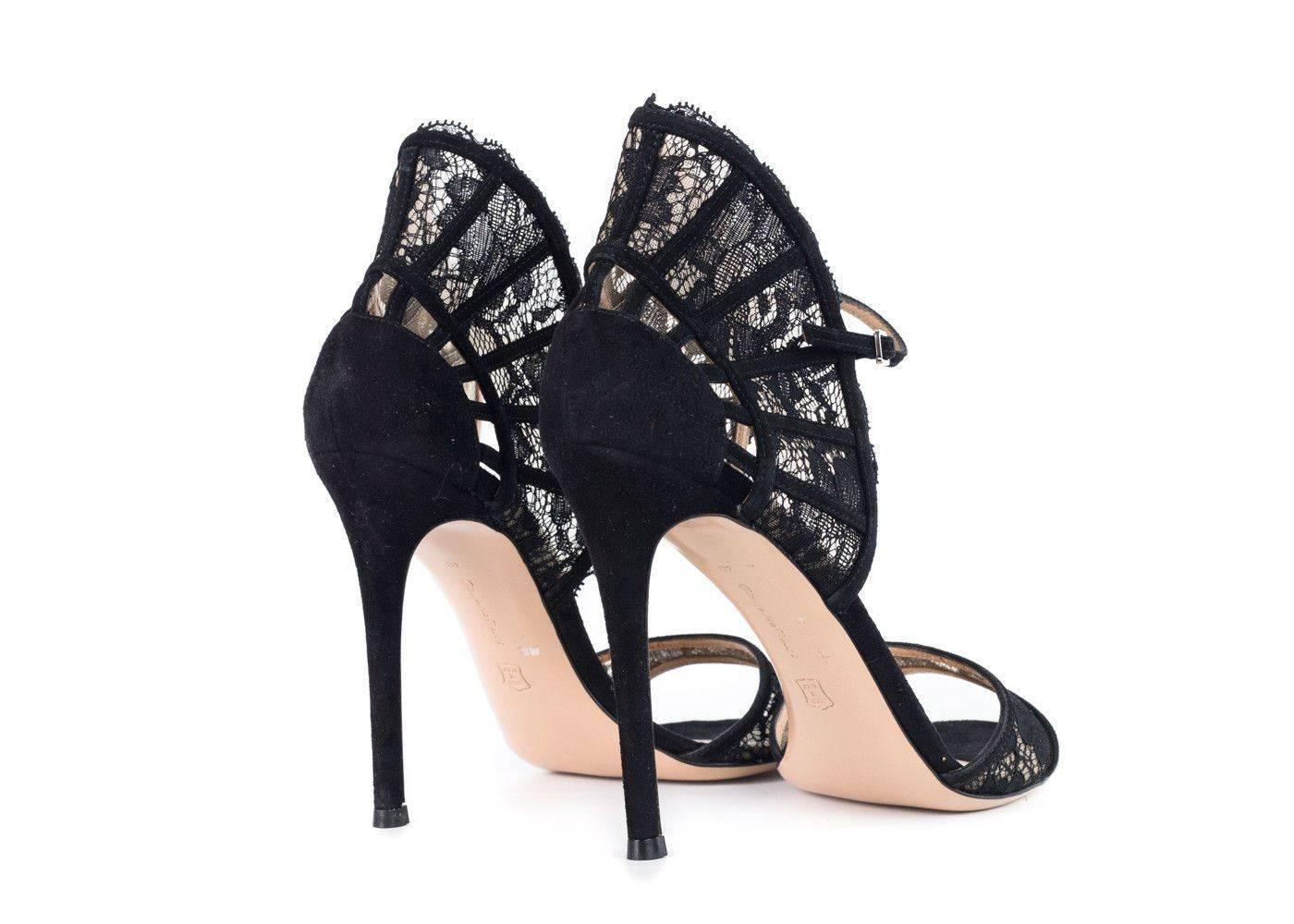 Gianvito Rossi Black Lace Fan Counter D'orsay Pumps Size  In New Condition For Sale In Brooklyn, NY