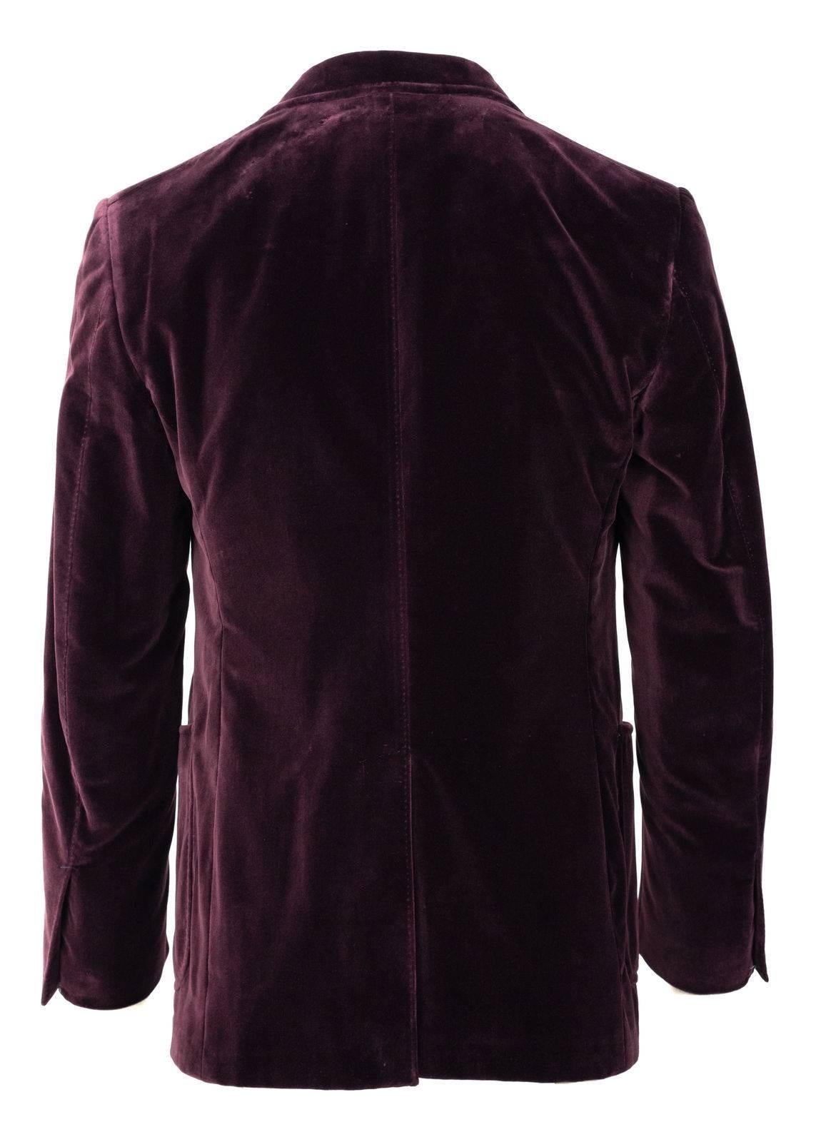 Tom Ford Burgundy Velvet Unfinished Hem Shelton Sport Jacket Sz54L/44L RTL$3440 In Excellent Condition For Sale In Brooklyn, NY