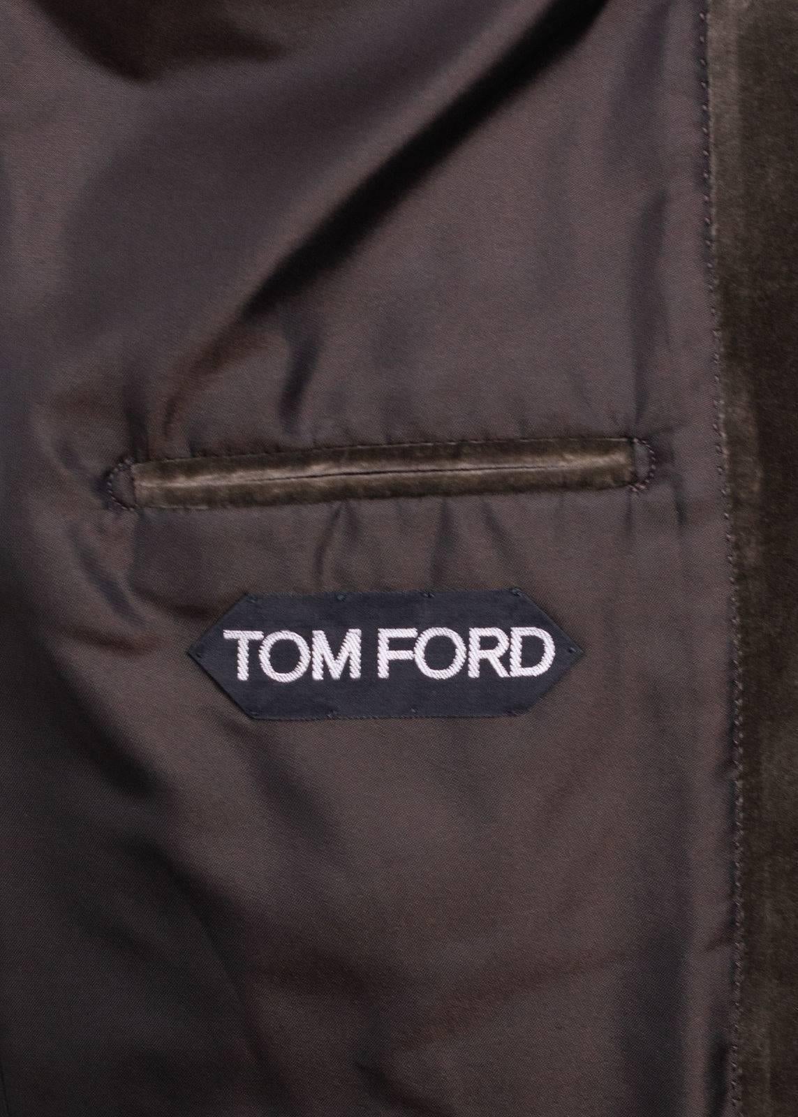 Tom Ford Brown Velvet Peak Lapel Shelton Sport Jacket Sz54R/44R RTL$3440 In Excellent Condition For Sale In Brooklyn, NY