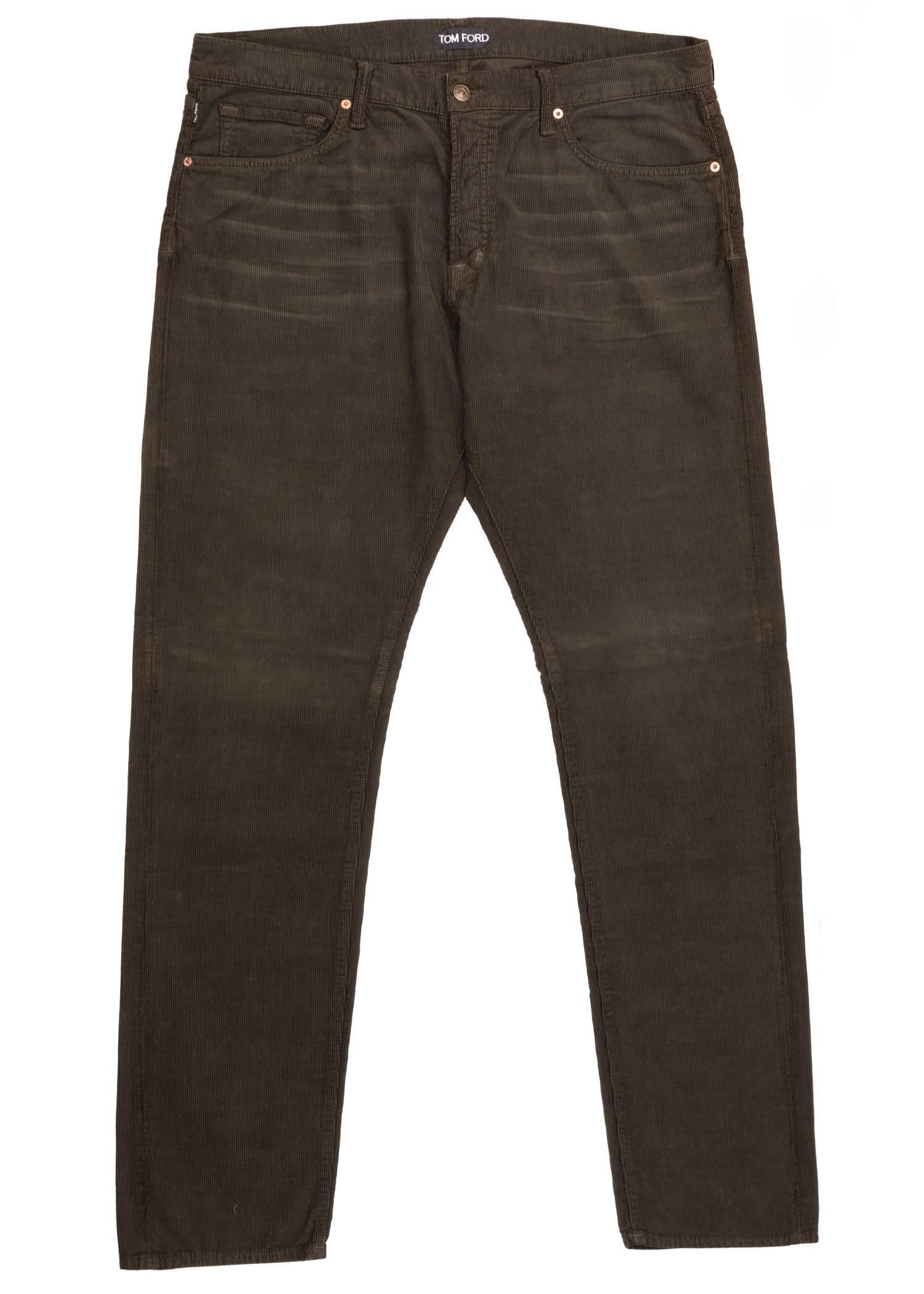 You can always rely on your Tom Ford Corduroy Jeans for the occasion. This timeless pair was designed using durable corduroy cotton, a regular fit, and a five button front fly design. Pair these jeans with a slouchy white top for the perfect all