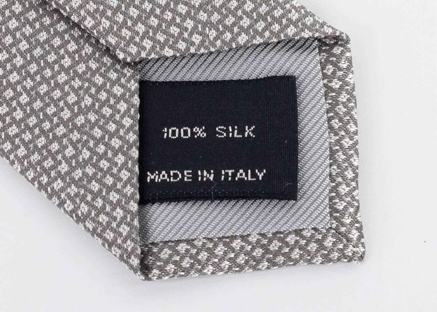Men's NEW NWT Tom Ford Mens Silver Geometric Grid Dot 100% Silk 4