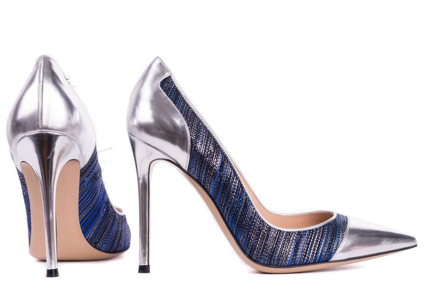 Roberto Cavalli Blue Black Lurex Metallic Tipped Leather Pump In New Condition For Sale In Brooklyn, NY
