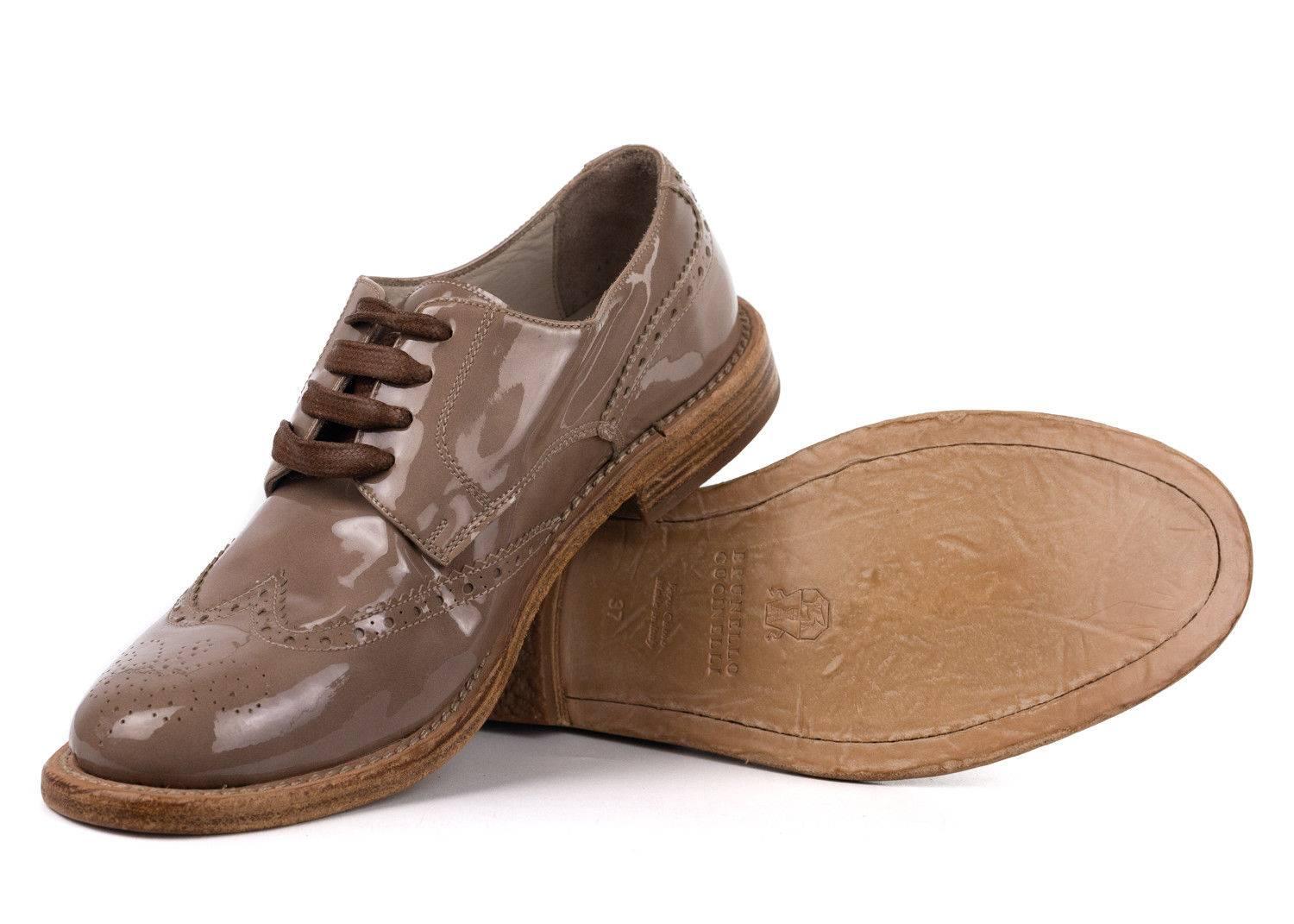Brunello Cucinelli Womens Patent Leather Lace Brogue Brown Oxfords  In New Condition For Sale In Brooklyn, NY
