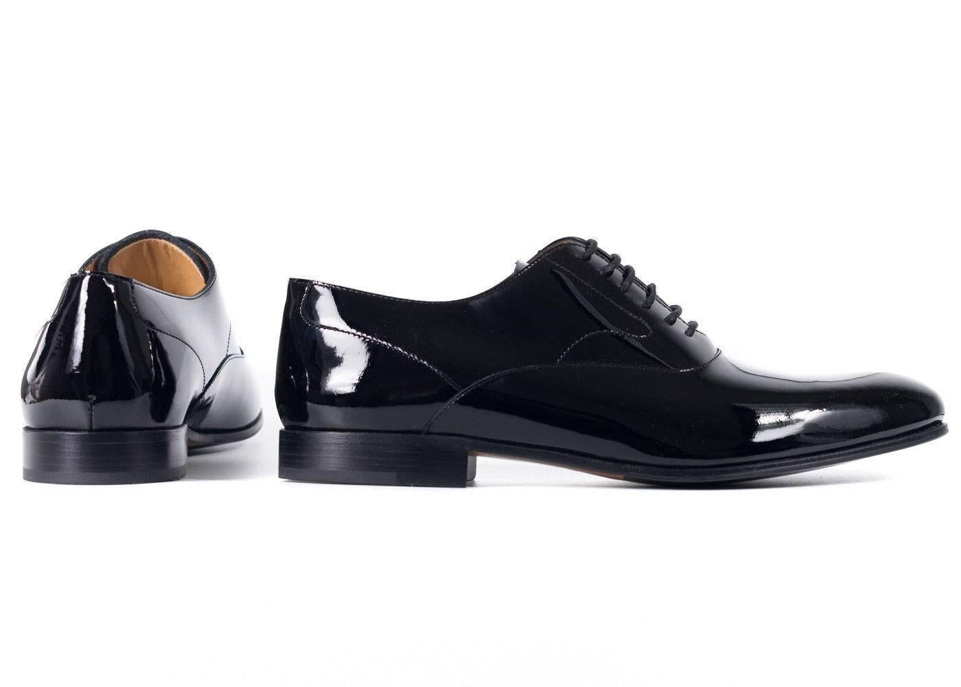 The Valentino Patent Leather Oxfords are ideal for that special event. Whip these out and pair them with that all black Tuxedo outfit. These high shine oxfords have a functional lace up feature and are perfect for standing out with