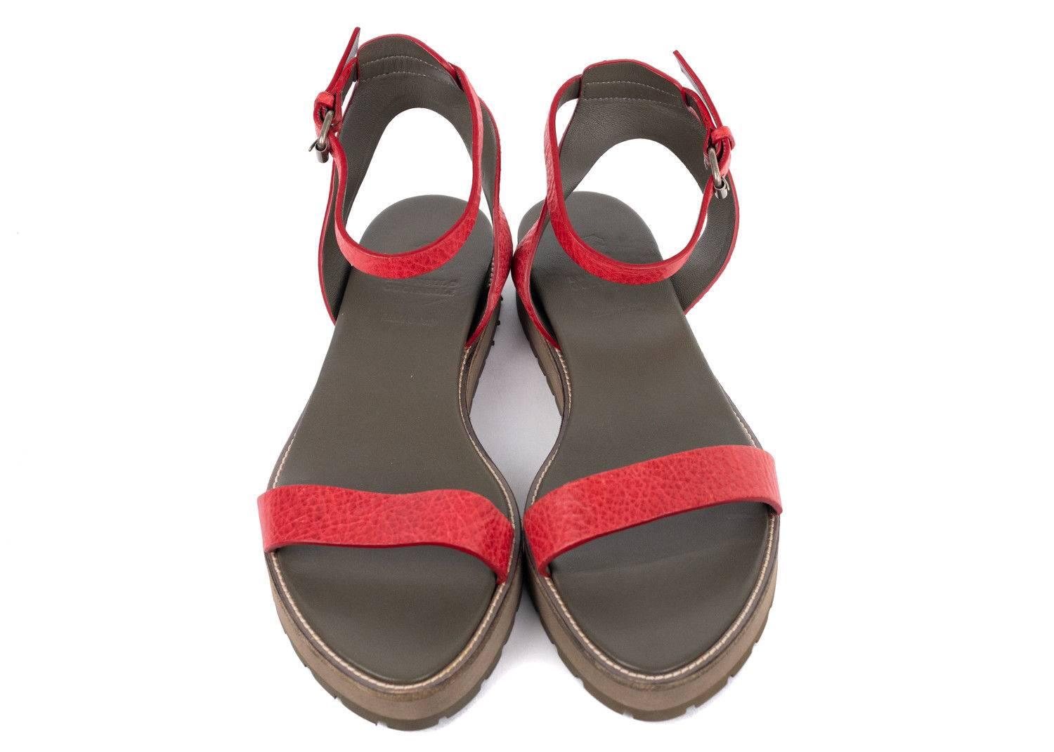 Women's or Men's Brunello Cucinelli Red Grained Leather Platform Sandal