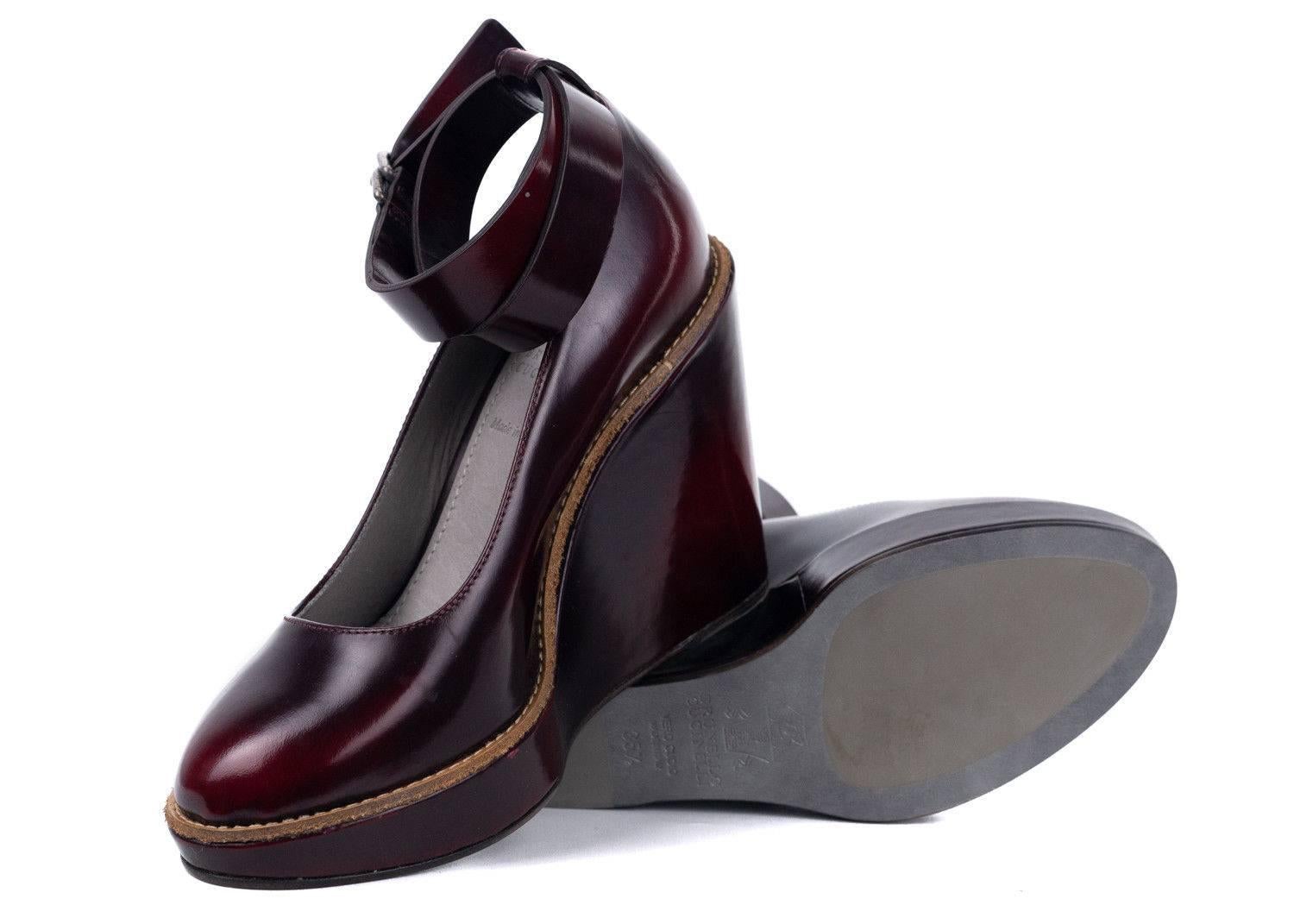 Black Brunello Cucinelli Women's Burgundy Wedges Sandals For Sale