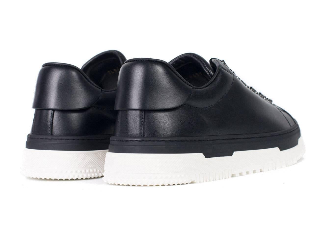 Valentino Mens Black Leather Low Top Lace Platform Sneakers  In New Condition For Sale In Brooklyn, NY