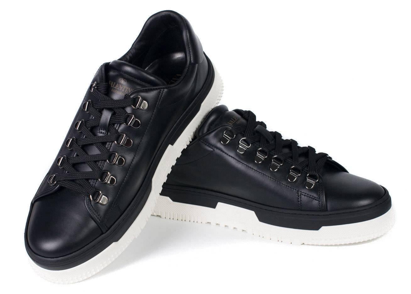 Valentino Mens Black Leather Low Top Lace Platform Sneakers  For Sale 1