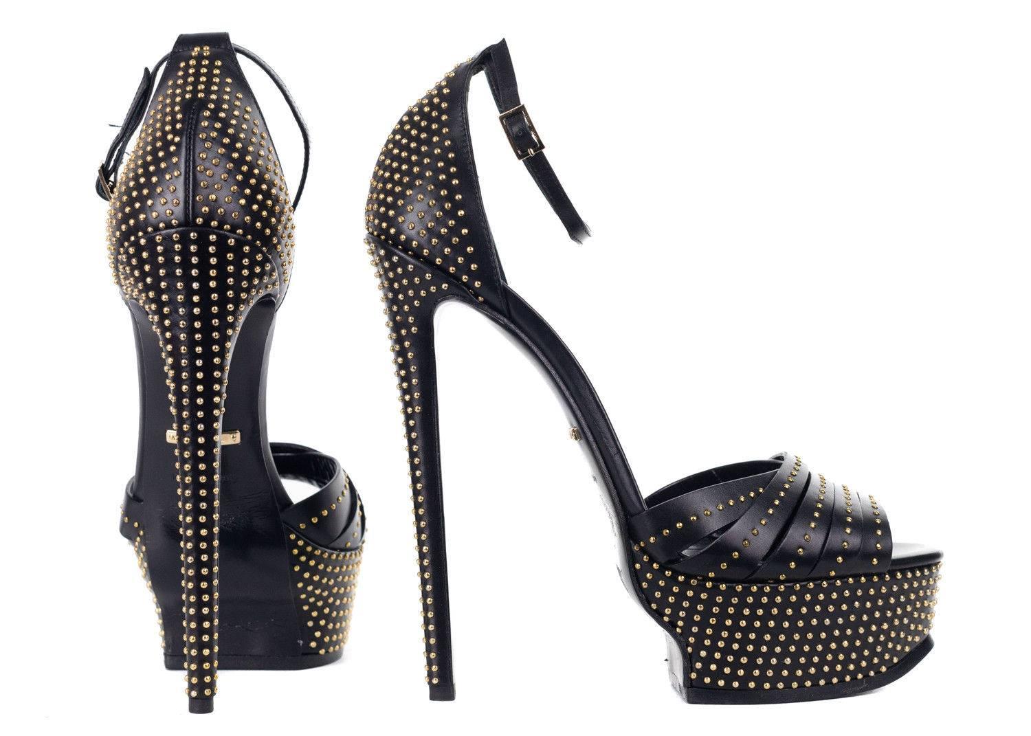 Roberto Cavalli Womens Leather Studded Black Sandals Pumps In New Condition For Sale In Brooklyn, NY