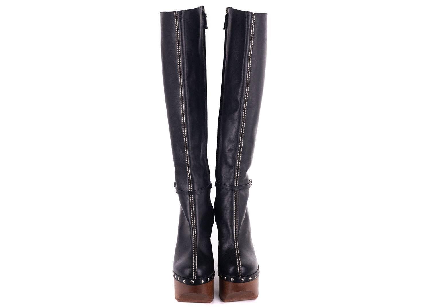 Brand New Roberto Cavalli Knee High Boots
Original Box not Included with purchase

Retails in Stores and online for $2850

Roberto Cavalli's black leather over the knee boots featuring a Silver Studded Detail throughout the boot. These boots are