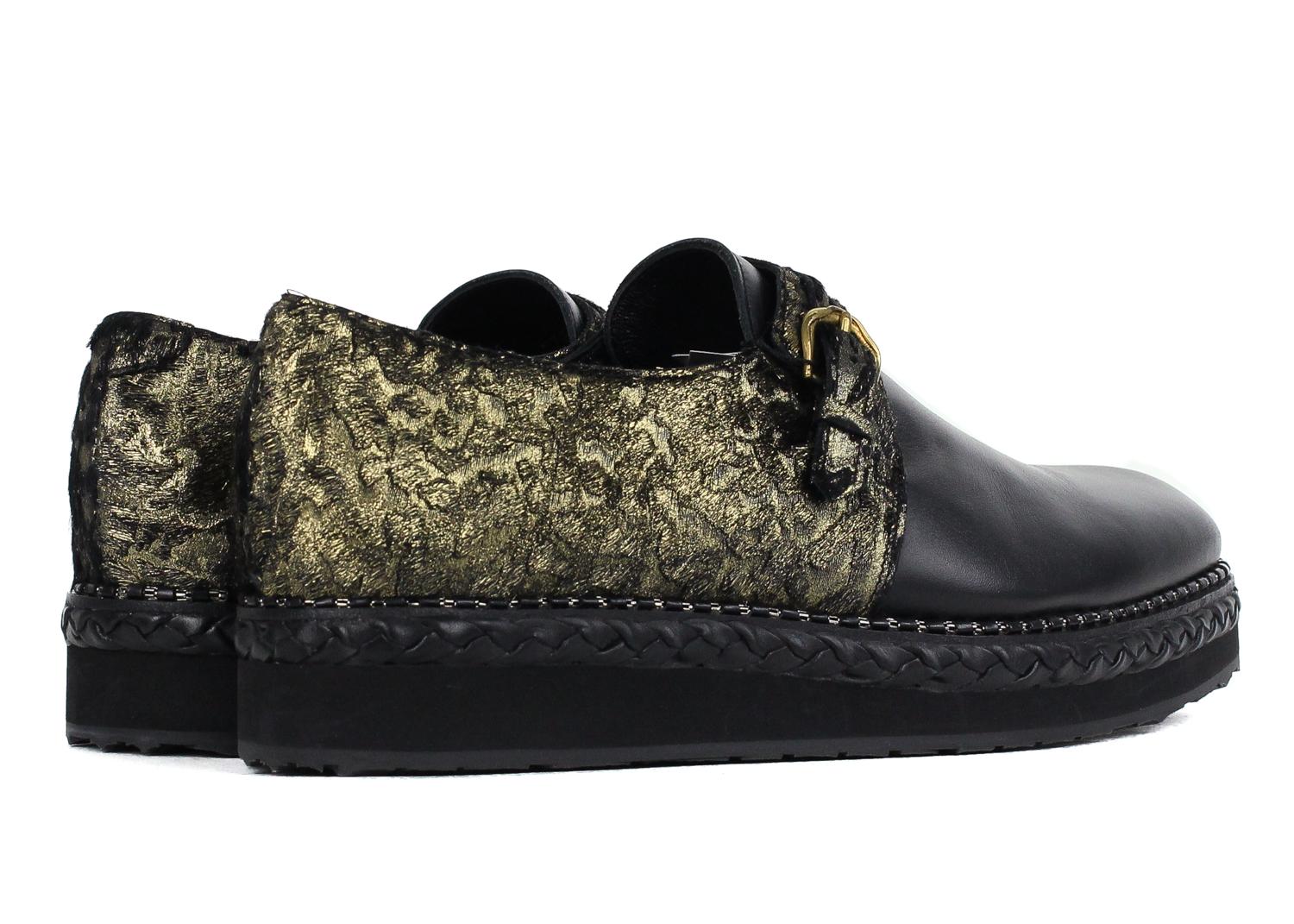 Roberto Cavalli Mens Gold Metallic Black Loafers In New Condition For Sale In Brooklyn, NY