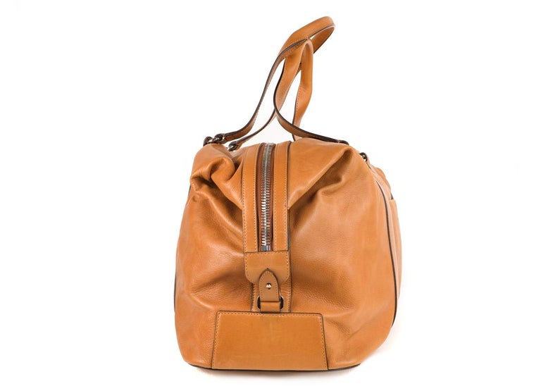 Brunello Cucinelli Men's Solid Tan Brown Leather Holdall Travel Bag For