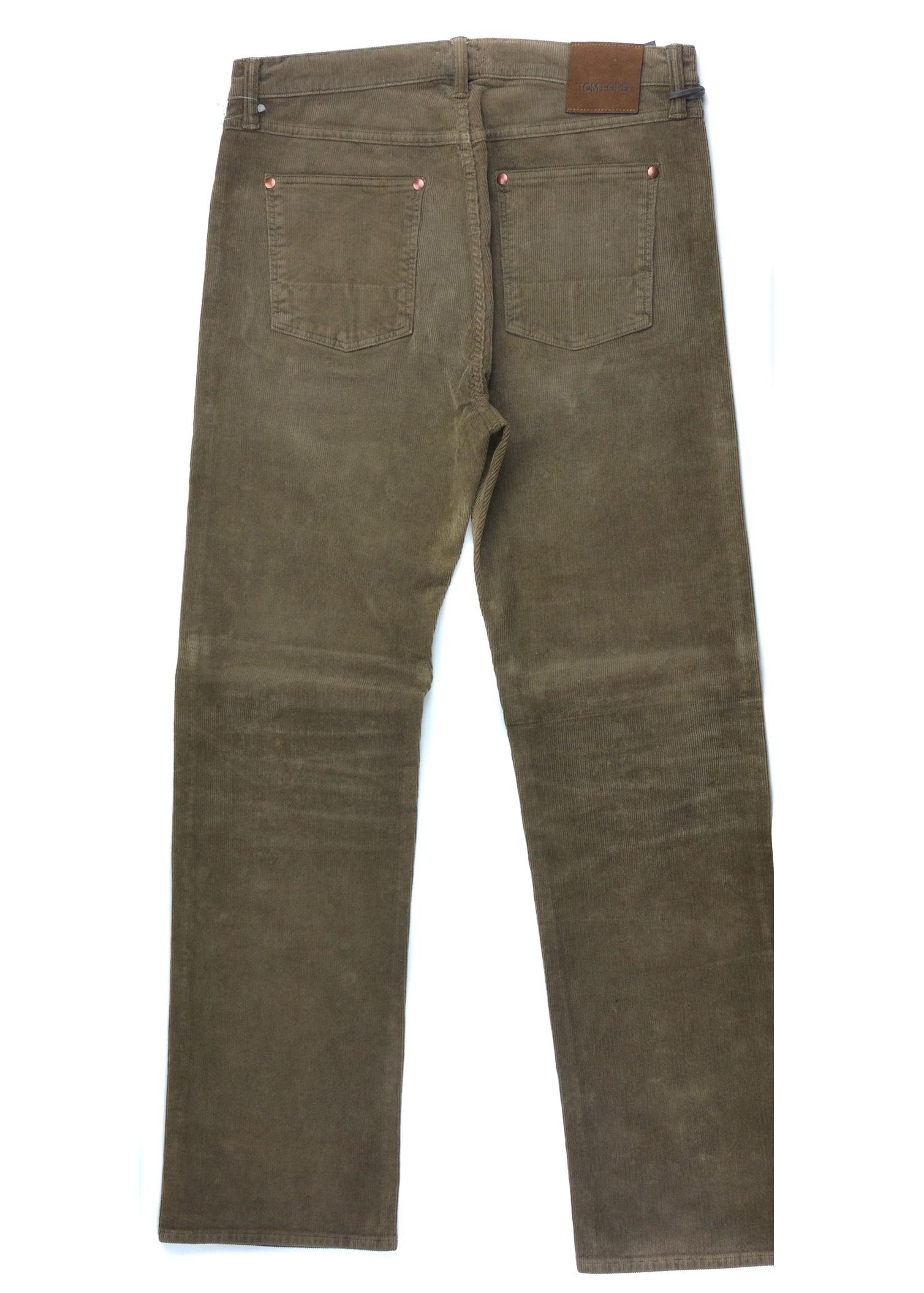 Tom Ford Men's Dark Brown Corduroy Loose Fit Jeans In New Condition For Sale In Brooklyn, NY