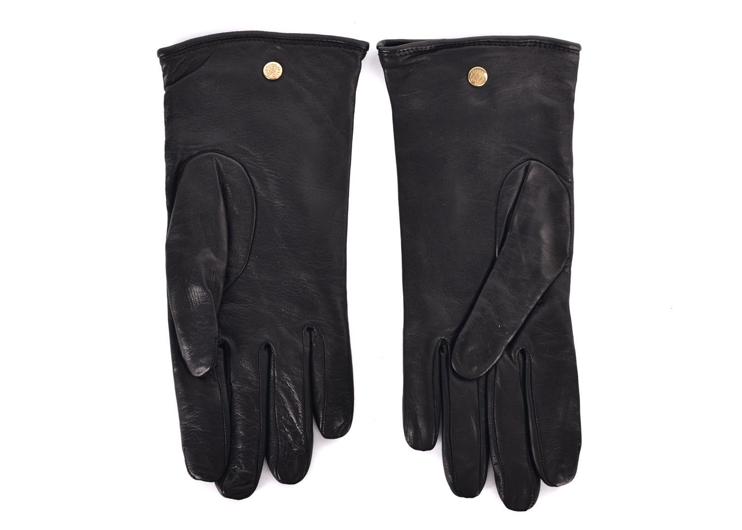 Roberto Cavalli Black Leather Wool Lined Gold Studded Gloves In New Condition For Sale In Brooklyn, NY