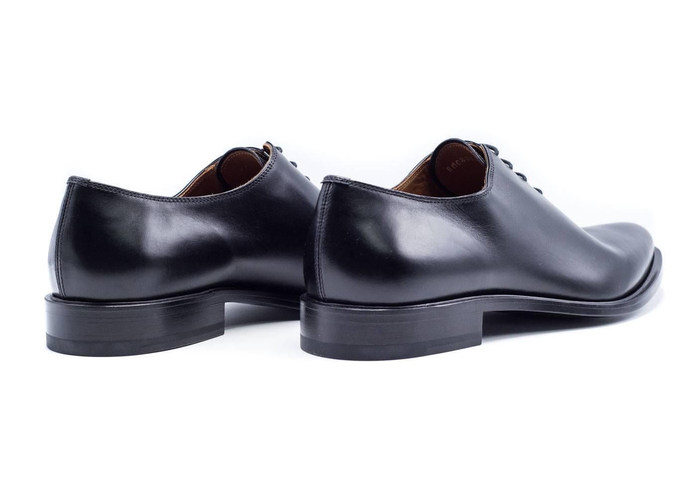 Givenchy Mens Black Polished Leather Derby Lace Shoes Oxfords  In New Condition In Brooklyn, NY