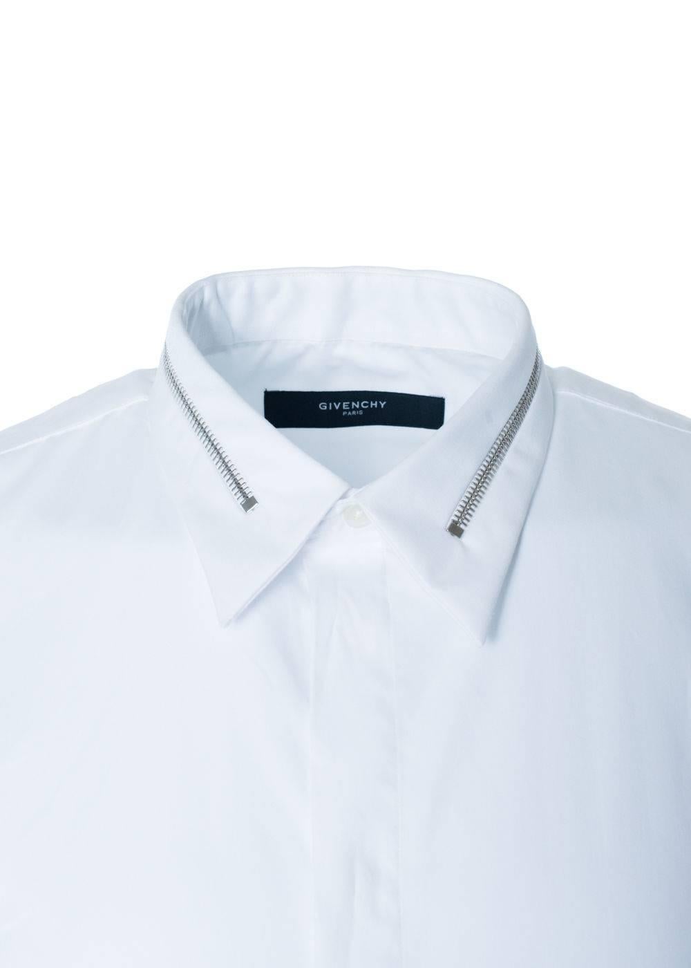 Brand New Givenchy Men's Button Down
Original Tag
Retails in Stores & Online for $565
Men's Size EUR 44 (S) Fits True to Size

Classic white button down silhouette from fashion house Givenchy with a slight twist in this classic style. The top is