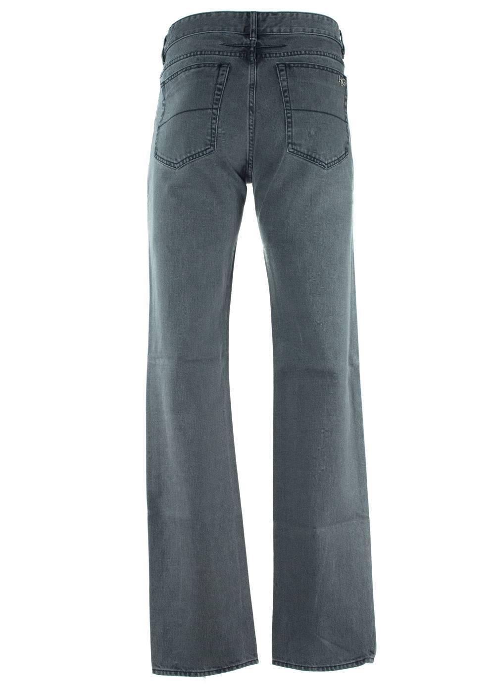 Brand New Givenchy Men's Jeans
Original Tag
Retails in Stores & Online for $580
Men's Size US30 Fits True to Size

Givenchy's classic gray simplistic cotton jeans. Suitable for all seasons, weather and occasions with its classic silhouette. Made