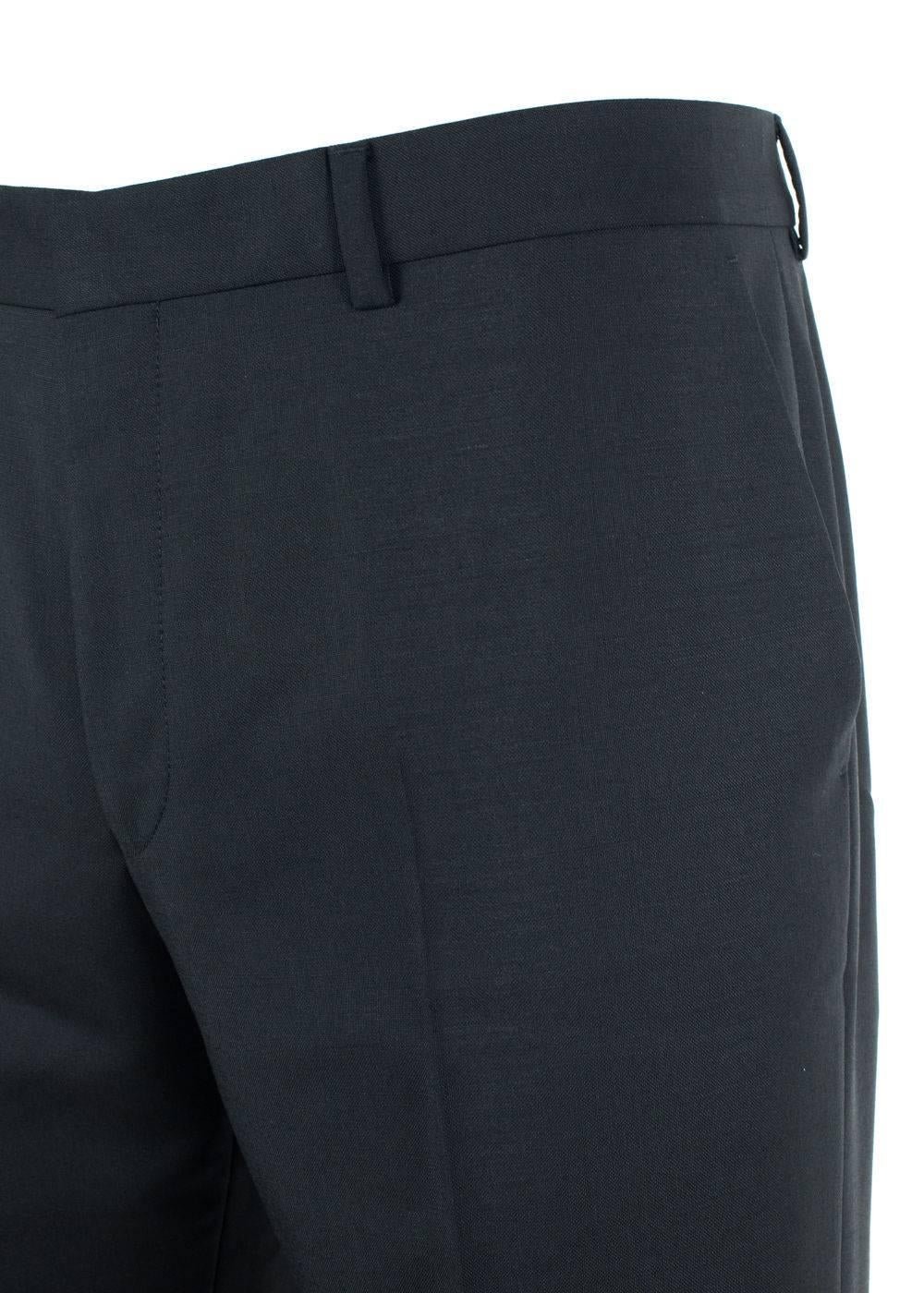 Brand New Givenchy Men's Trousers
Original Tags
Retails in Stores & Online for $495
Men's Size E56 / US40 Fits True to Size

Givenchy's classic black trousers made with wool blend textiles. Super classy and sophisticated for important occasions and