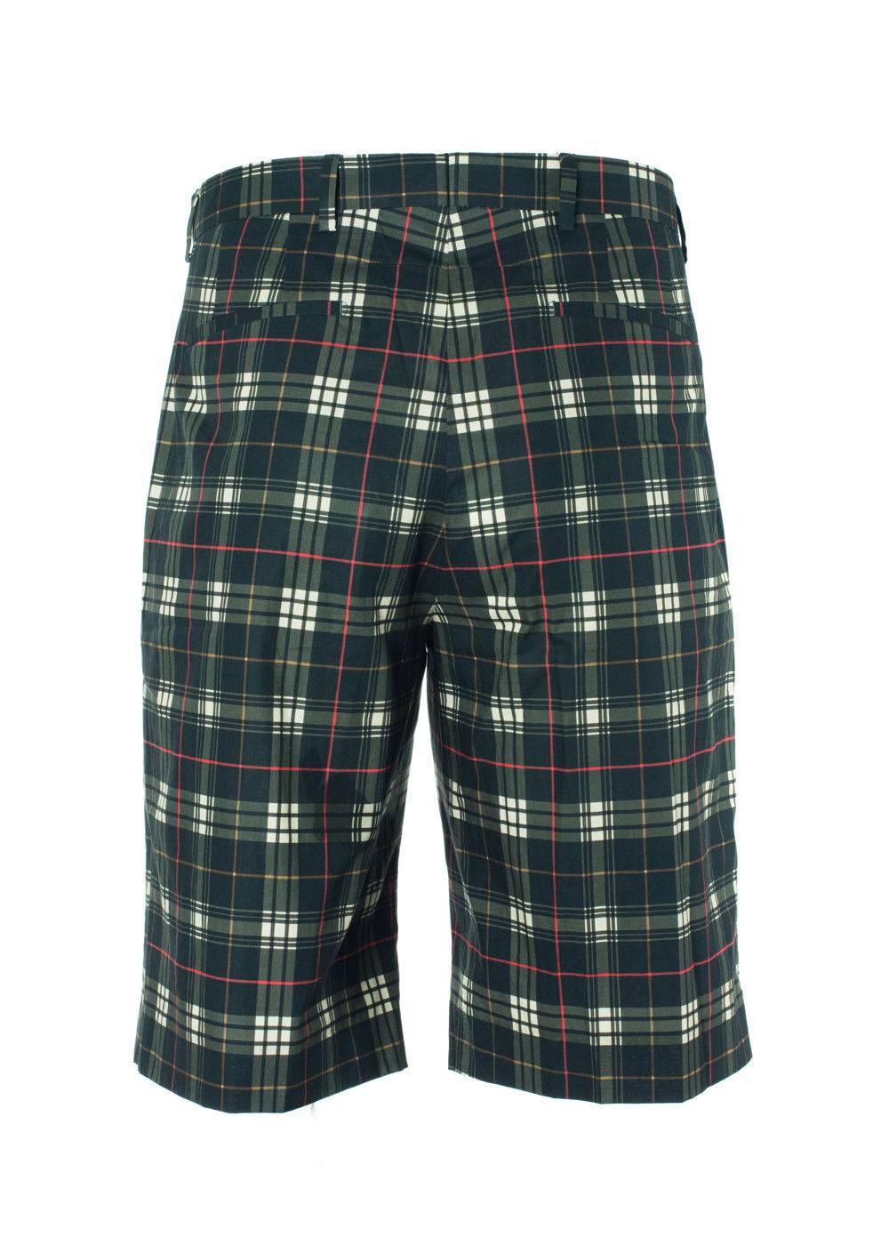 Givenchy Mens 100% Cotton Black Plaid Board Shorts In New Condition For Sale In Brooklyn, NY