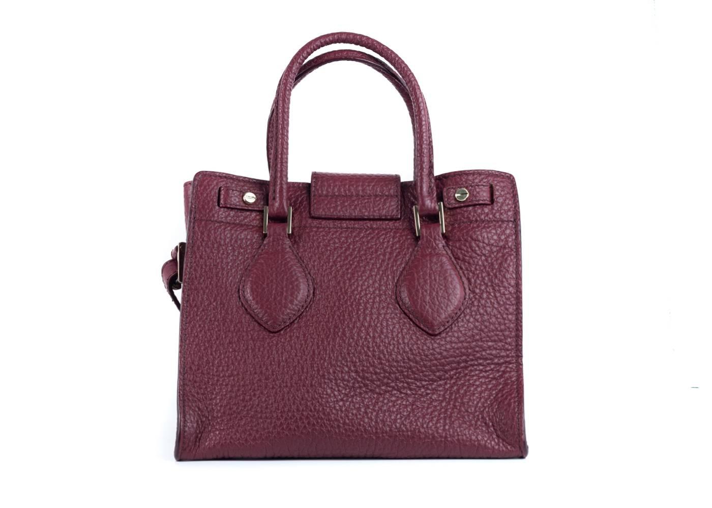 Roberto Cavalli Women's Garnet Red Textured Leather Satchel In New Condition For Sale In Brooklyn, NY