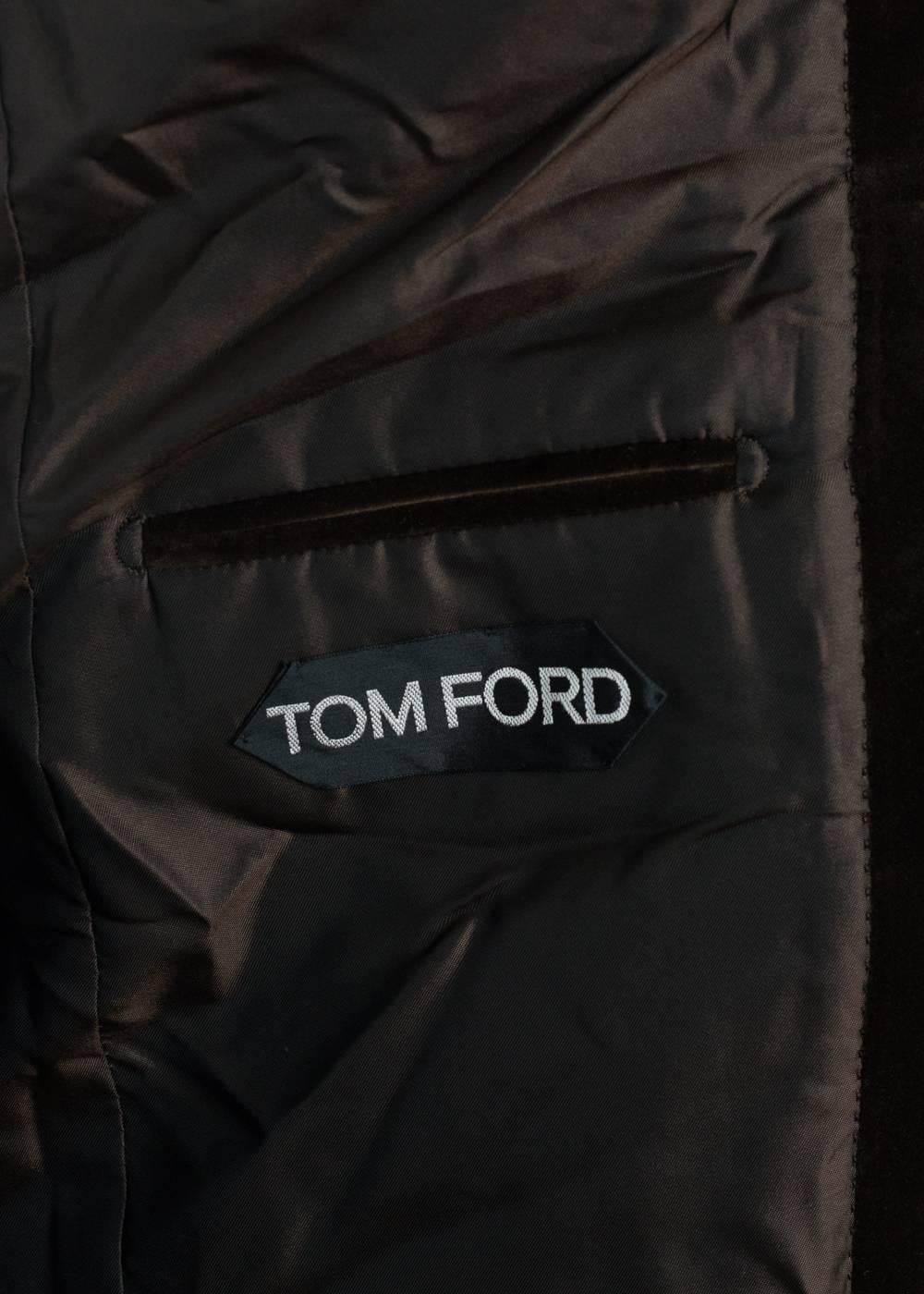 Tom Ford Brown Light Velvet TF Icon Shelton Jacket  In New Condition For Sale In Brooklyn, NY