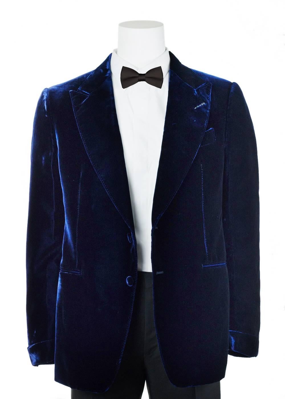 Men's Tom Ford Navy Shelton Slim Fit Velvet Tuxedo Jacket For Sale