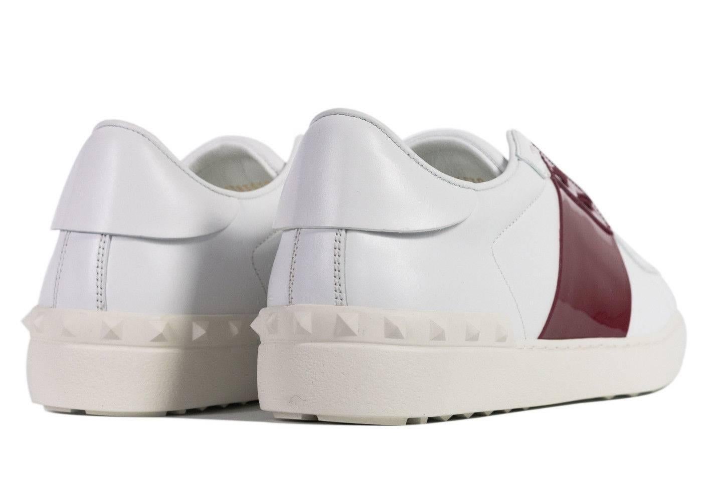 Brand New Valentino Patent and Leather Open Sneakers
Original Tags and Dust Bag Included
Retails in Stores & Online for $645
Mens Size EUR 42/ US 9 Fits True to Size

The Valentino 'Open Sneaker' will be your calm essential for the year. Lace