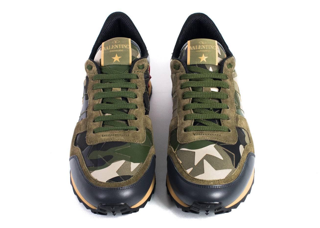 Brand New Valentino Camustar Rockrunner
Original Box & Dust Bag Included
Retails in Stores & Online for $895
Size IT40.5 / US7.5 Fits True to Size

Valentino's Rockrunner trainer sneakers with their signature 