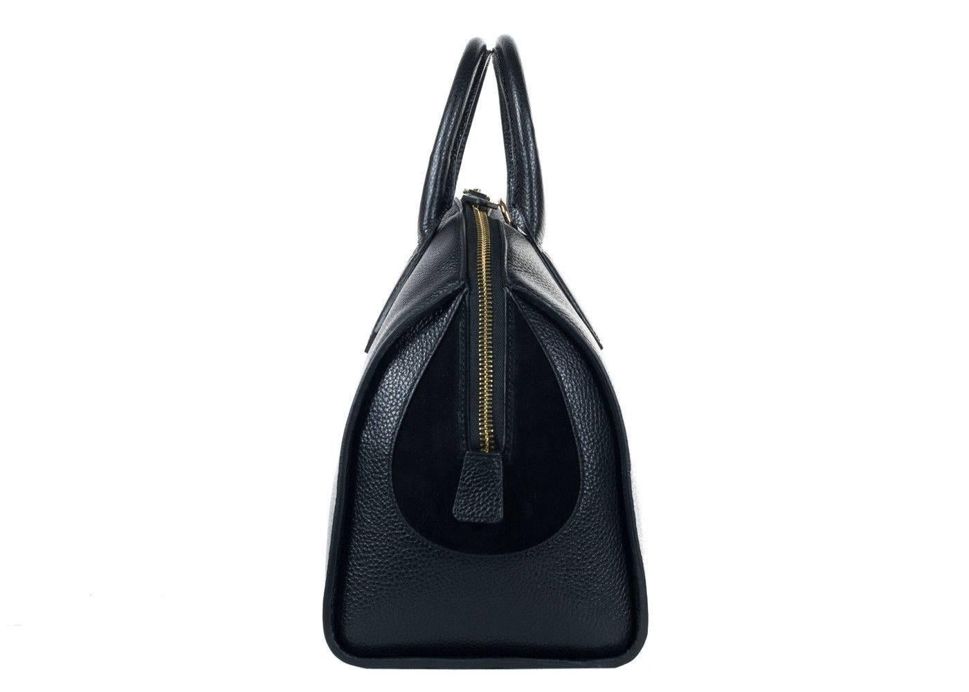 Roberto Cavalli Womens Black Grained Leather Bowler Handbag In New Condition For Sale In Brooklyn, NY