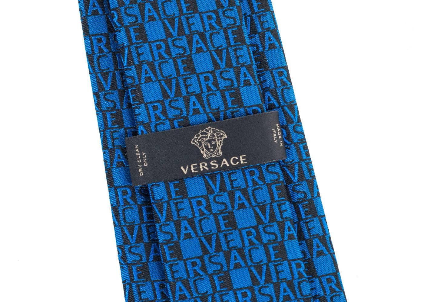 Brand New Versace Men's Ties
Original Tags
Retails in Stores & Online for $175
2.75