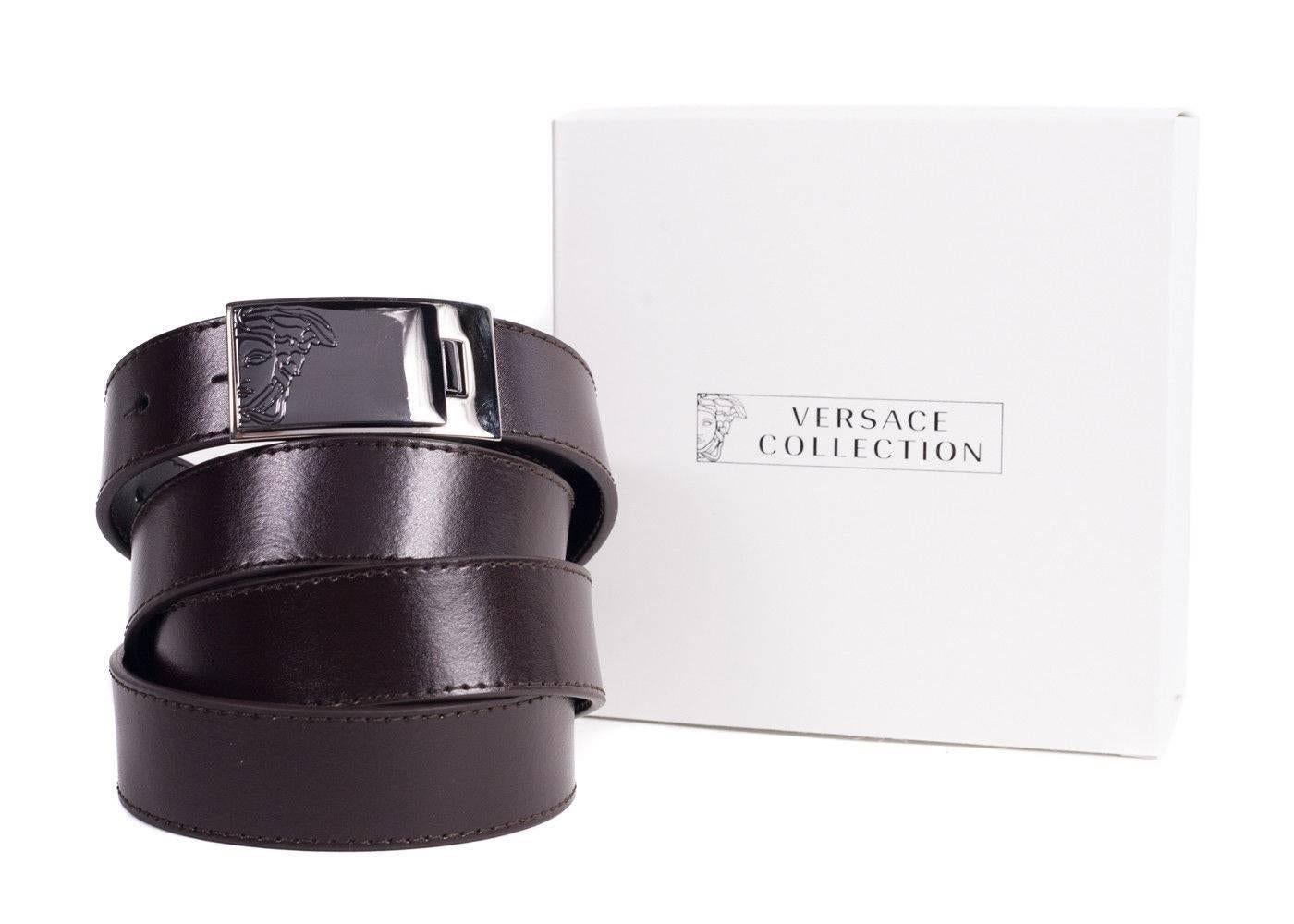 Brand New Versace Collection Belt
Original Tags
Retails in Stores & Online for $450
One Size Fits All


Versace Collection's brown leather belt made with 100% calfskin leather featuring a silver plated logo with a medusa head. Perfect to pair with