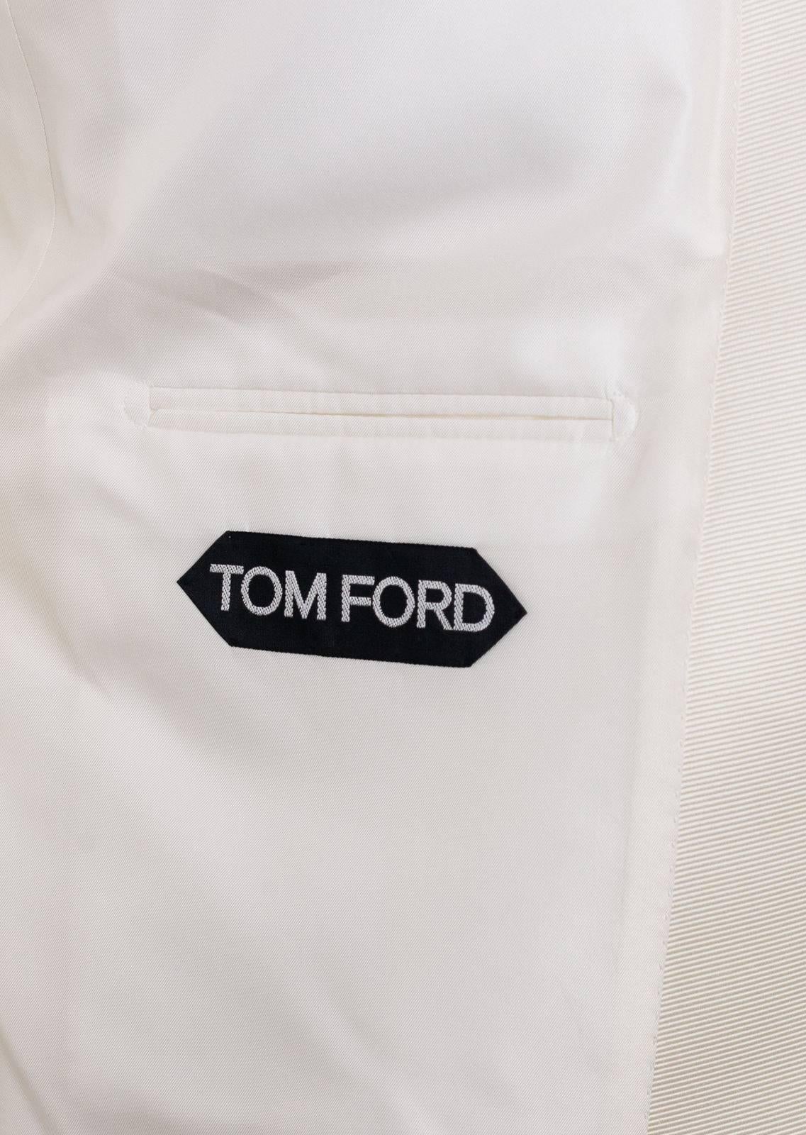 Beige Tom Ford Ivory Wool Blend Peak Lapel OConnor Cocktail Jacket For Sale
