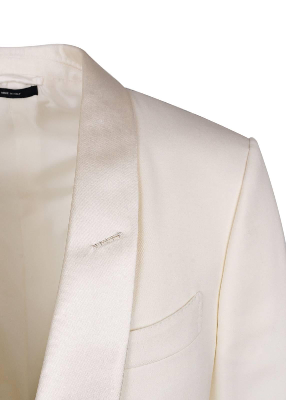 Tom Ford designed this smooth O'Connor Jacket for that special occasion.This wool blend jacket features a satin shawl lapel, classic Y fit, and a rich blend of mohair. You can pair this cocktail jacket with dark streamlined slacks and polished