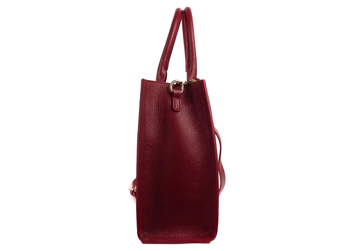 Roberto Cavalli Structured Burgundy Red Grainy Calf Leather Tote Bag In New Condition For Sale In Brooklyn, NY