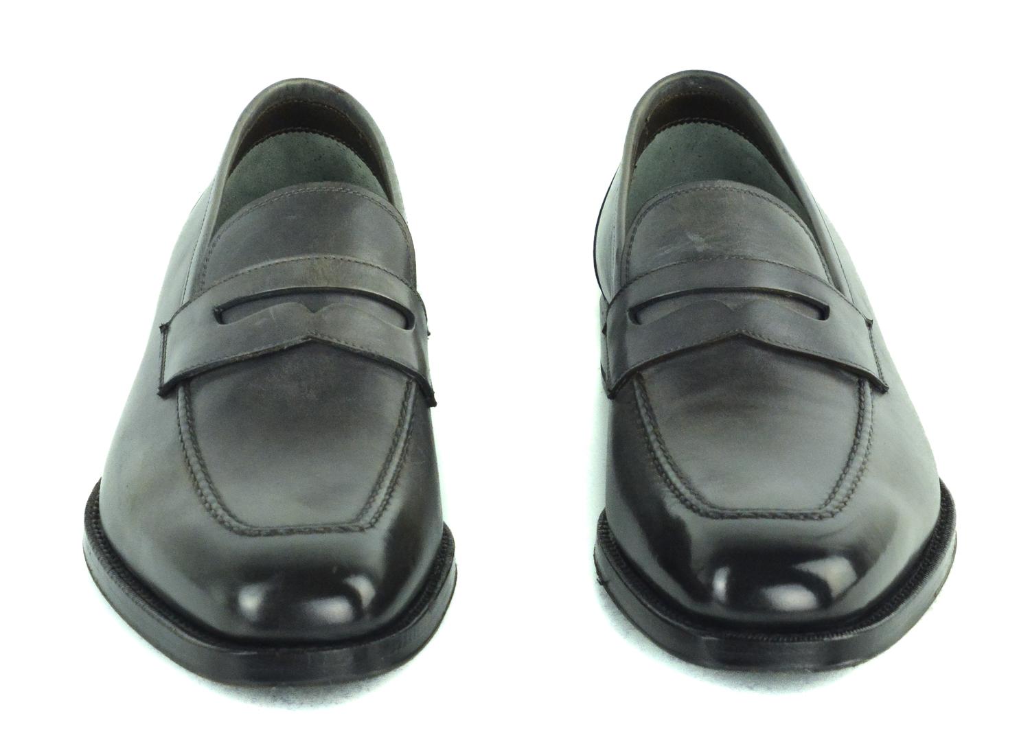 Tom Ford - Sleek and timeless. The number one name in Elegant menswear. These Tom Ford  loafers are presented in sleek leather for an undeniably sophisticated look. Handcrafted in Italy from Austin Calf leather. Fastened with classic laces, they are