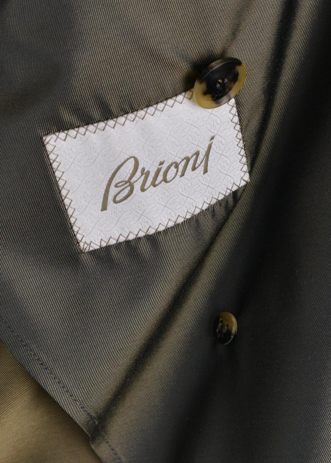 Black NWT RTL$4350 Brioni Mens Green Silk Waterproof Trench Coat Sz M For Sale