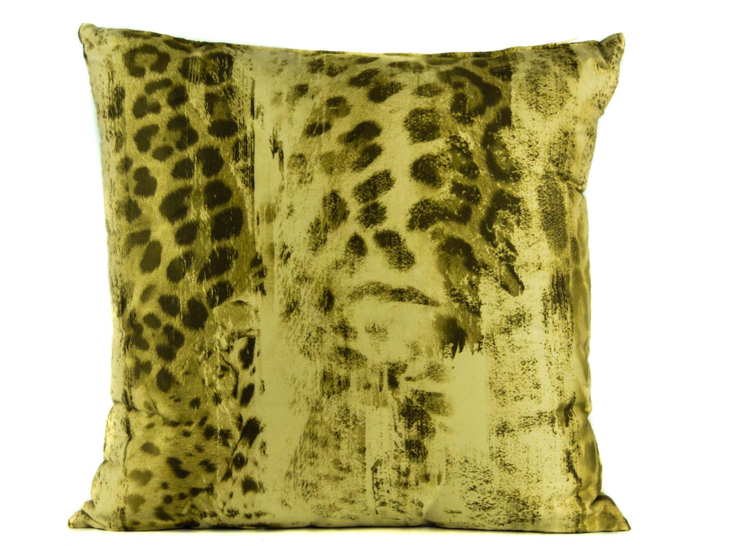 Women's or Men's Roberto Cavalli Home Beige Silk Leopard Print Square Cushion For Sale