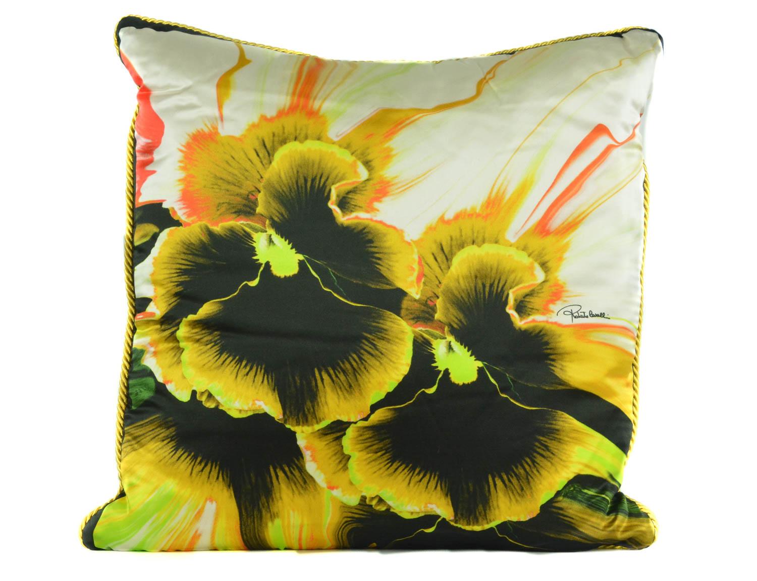 Roberto Cavalli Home Orchid Print Silk Square Decorative Cushion In New Condition For Sale In Brooklyn, NY