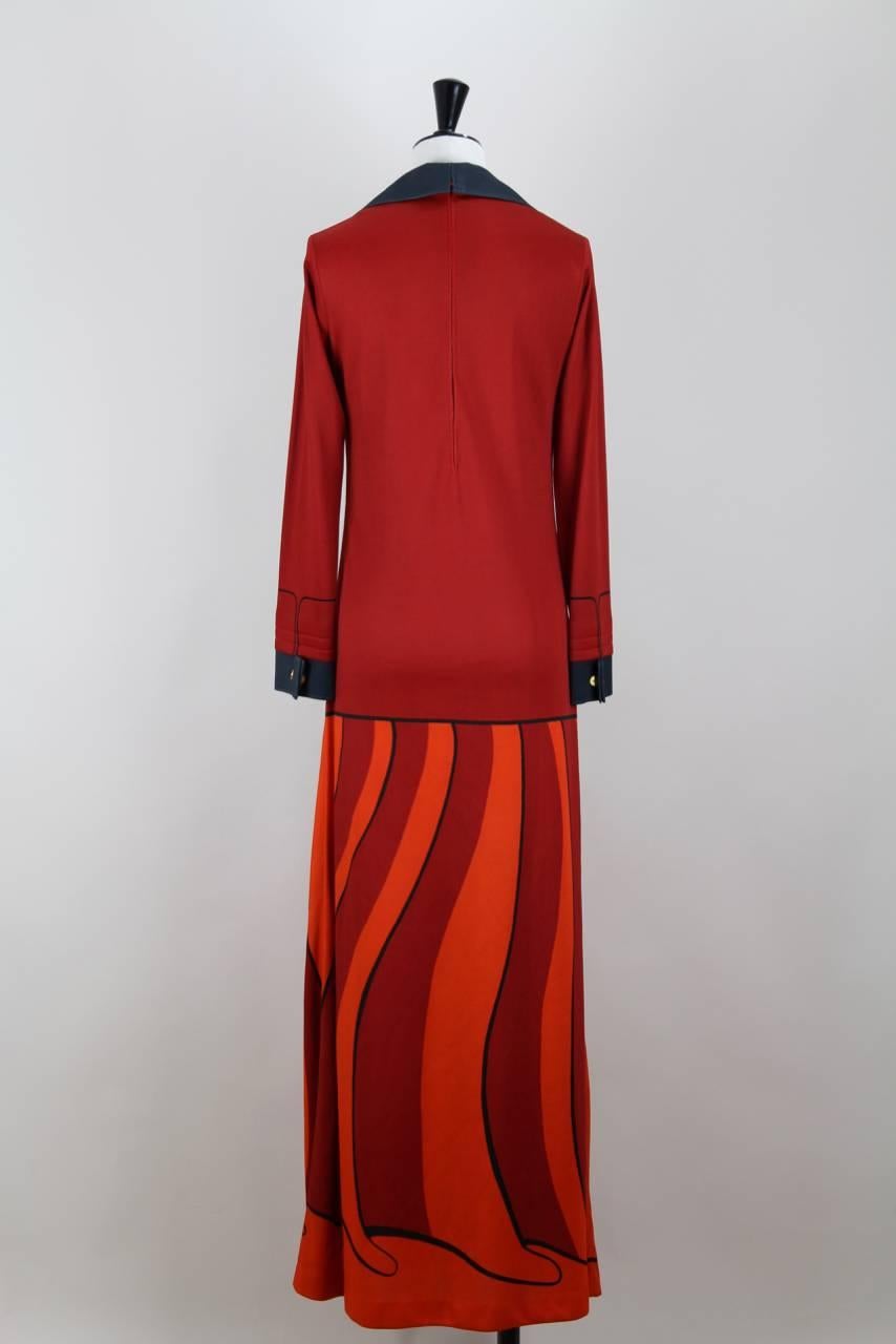 This polyester knit maxi dress comes directly from the Roberta di Camerino archive in Italy (see archive's stamp on picture 8) and is therefore unworn. A version of this dress has been part of the exhibition 