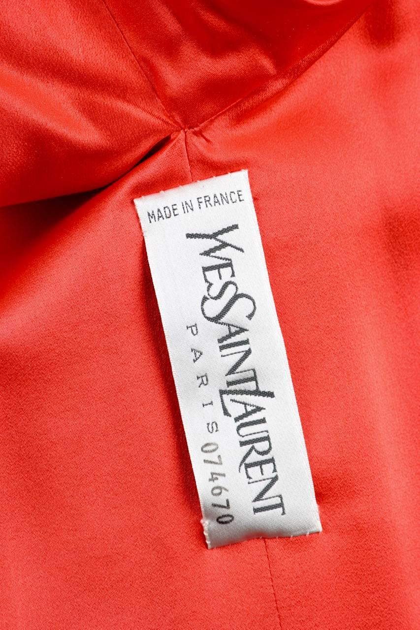 Yves Saint Laurent YSL nummerierte Haute Couture Rote Seiden-Tunika/Skirt-Ensemble, YSL im Angebot 3