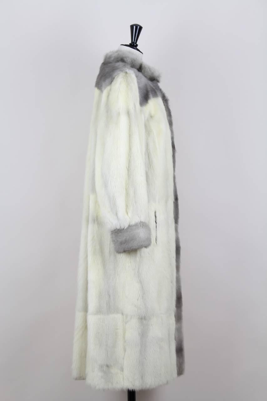 Gray Julius Schmickler Off-White And Grey Cross And Sapphire Mink Fur Coat, 1970s 