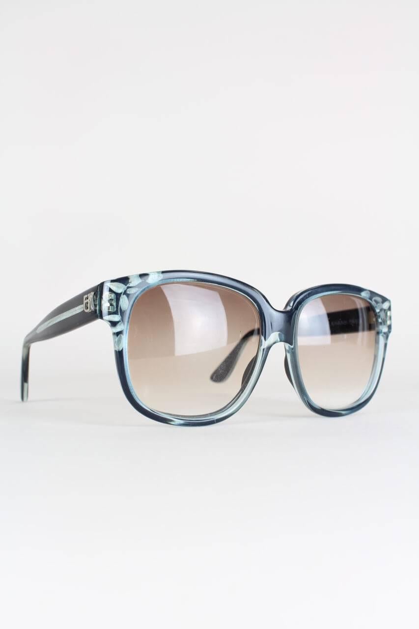 Emmanuelle Khanh Übergroße blau-schwarze Model 8080 Sonnenbrille, 1970er Jahre  für Damen oder Herren