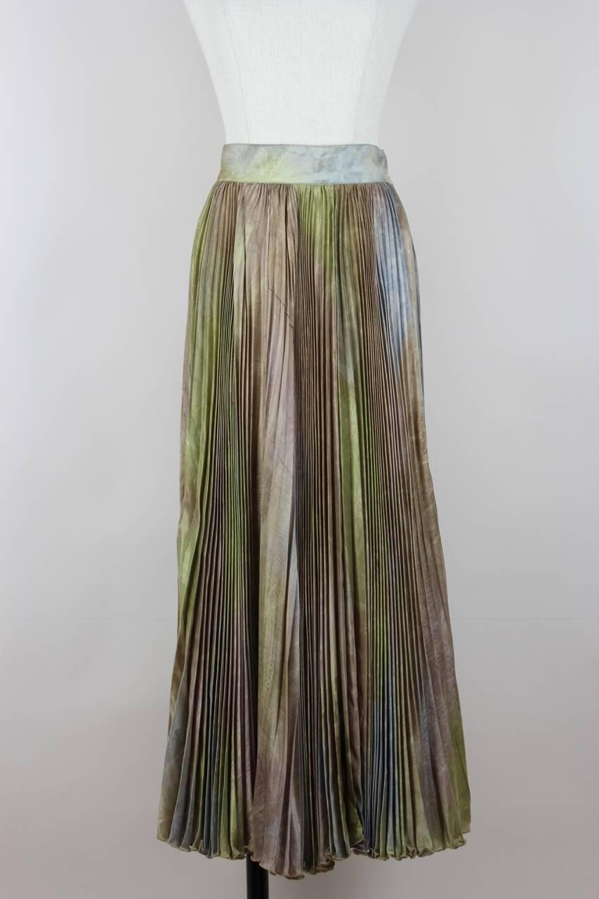 Gray Umberto Ginocchietti Rainbow-Coloured Pleated Silk Top And Skirt Set, 1990s 